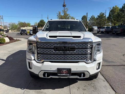 Used 2020 GMC Sierra 3500 Denali w/ Denali Ultimate Package image 8