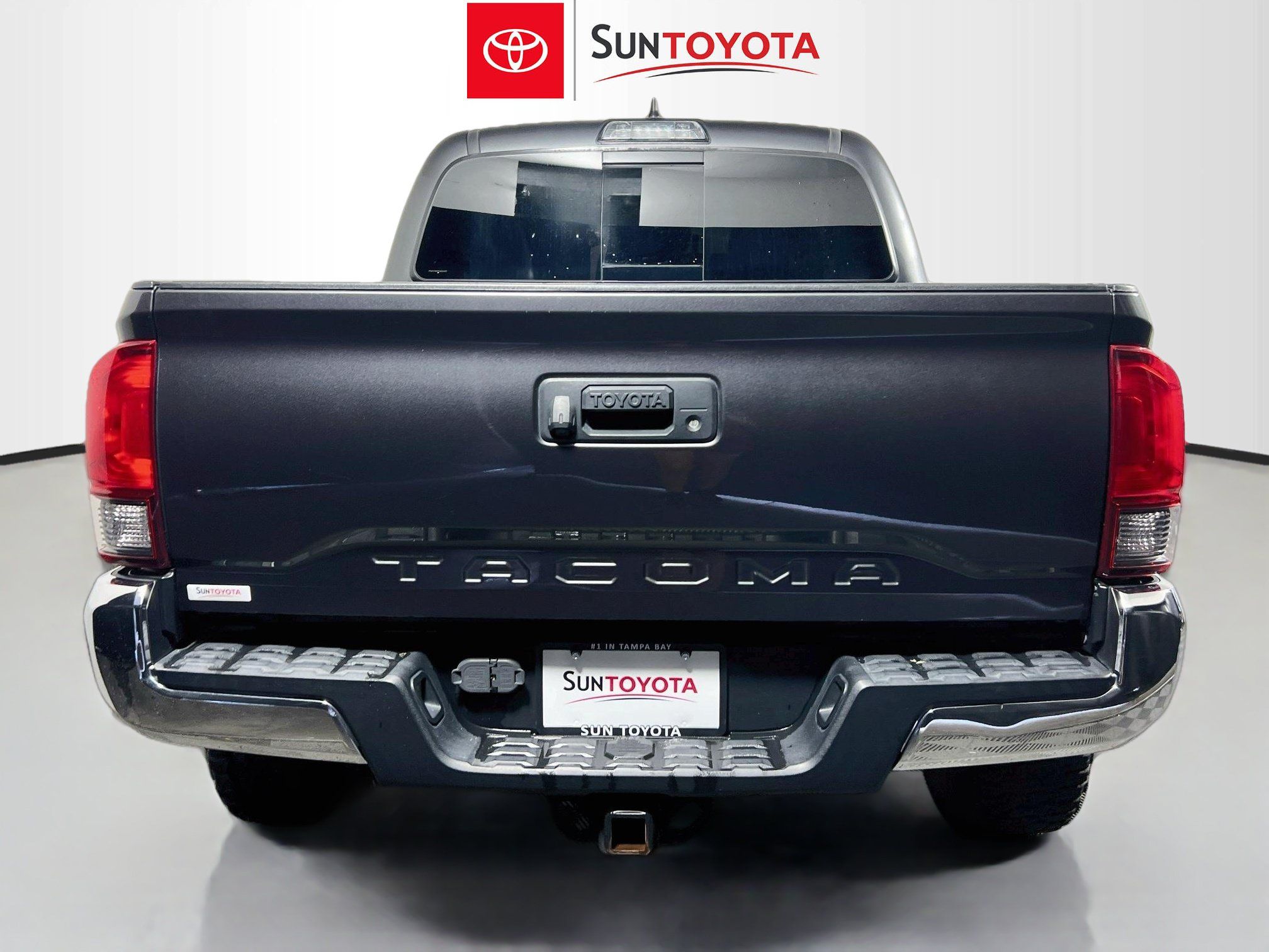 Used 2019 Toyota Tacoma TRD Off-Road AWD/4WD image 5