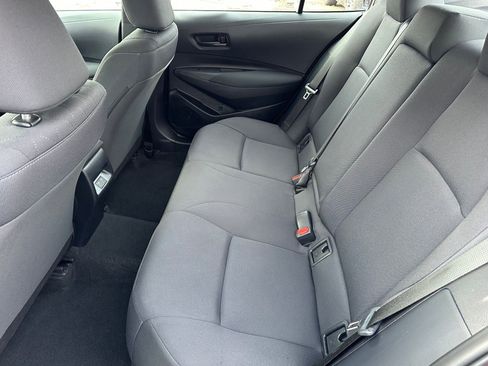 Used 2024 Toyota Corolla LE image 12