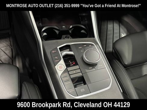 Used 2023 BMW 330i xDrive Sedan AWD/4WD image 25