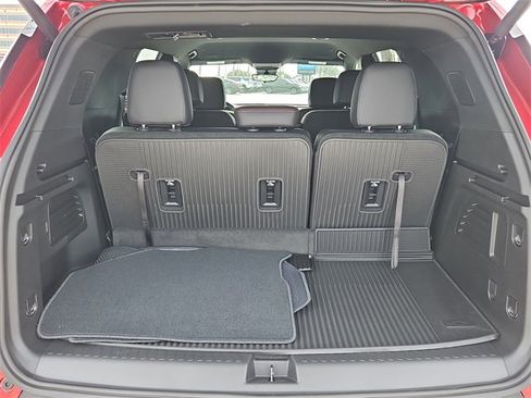 New 2026 Chevrolet Traverse Z71 w/ Enhanced Driving Package image 7