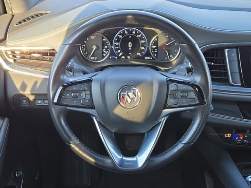 Used 2024 Buick Enclave Premium image 22