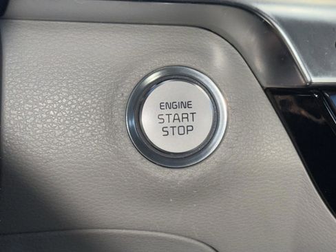 Certified 2022 Kia Telluride SX image 29