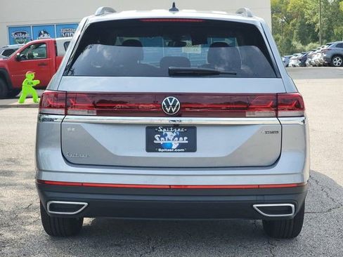 New 2026 Volkswagen Atlas SE image 5