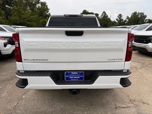 New 2026 Chevrolet Silverado 1500 Custom RWD image 4