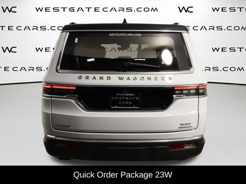 Used 2022 Jeep Grand Wagoneer Series III w/ Rear Seat Video Group 1 image 4