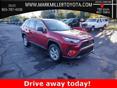 New 2025 Toyota RAV4 LE