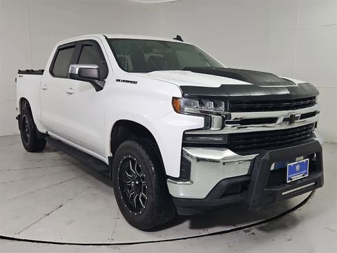 Used 2019 Chevrolet Silverado 1500 LT w/ All-Star Edition image 8