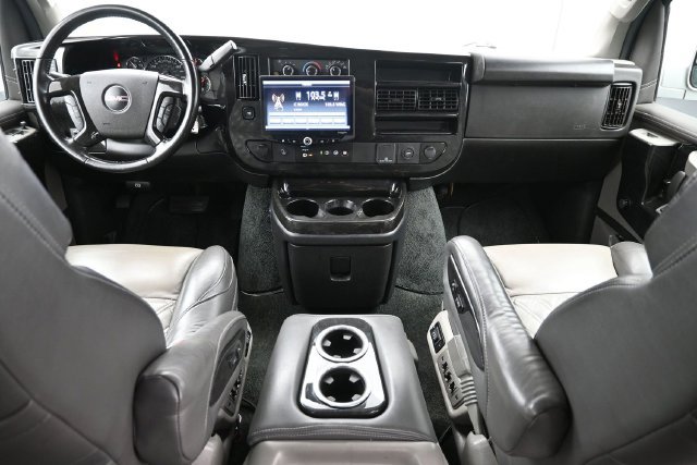 Used 2022 GMC Savana 2500 w/ Enhanced Convenience Package RWD image 26