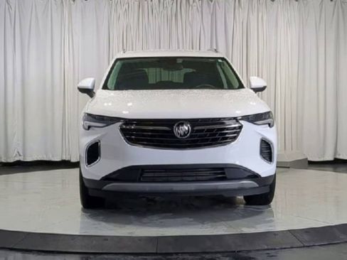 Used 2023 Buick Envision Essence image 3