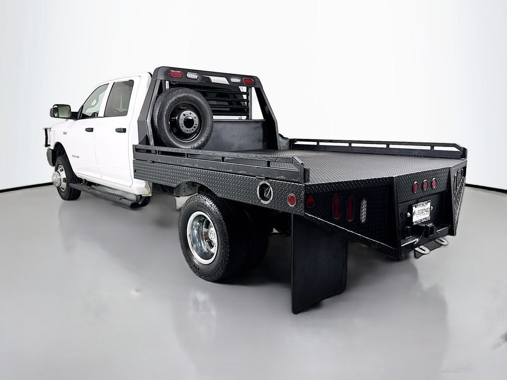 Used 2022 RAM 3500 Tradesman w/ Chrome Appearance Group AWD/4WD image 7
