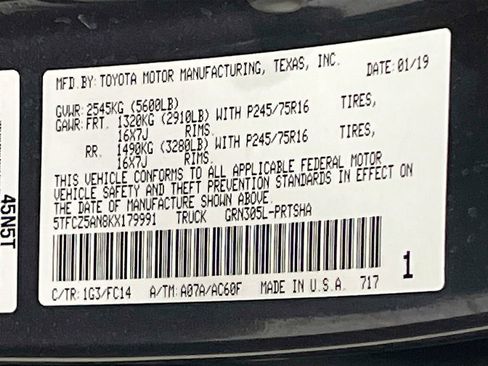 Used 2019 Toyota Tacoma SR5 AWD/4WD image 29