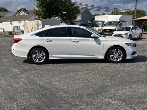 Used 2019 Honda Accord LX image 4