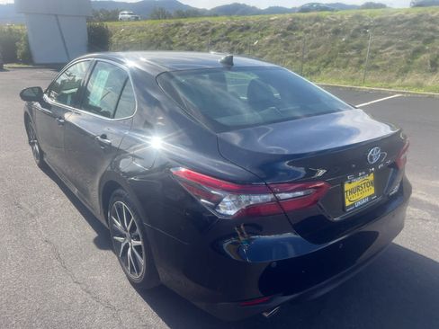 Certified 2023 Toyota Camry XLE image 6