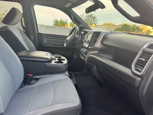 Used 2021 RAM 2500 Big Horn image 29