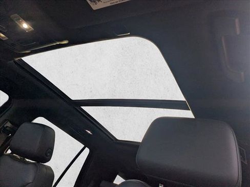 Used 2021 Chevrolet Tahoe LT w/ LT Signature Package image 16