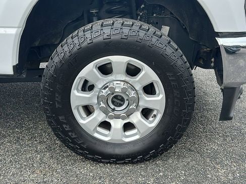 Used 2024 Ford F250 XLT image 16
