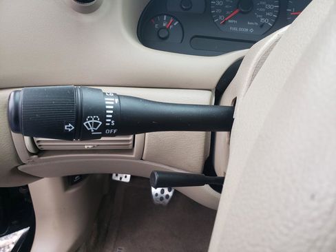 Used 2004 Ford Mustang GT image 11