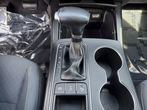 Used 2019 Kia Sorento S image 18