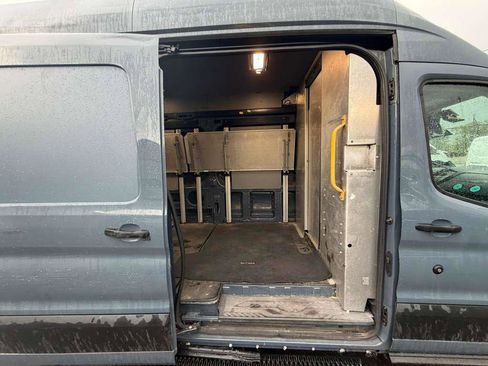 Used 2019 Ford Transit 250 148 High Roof Extended RWD image 20