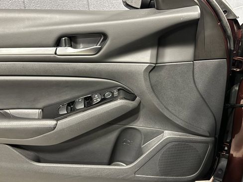 Used 2023 Nissan Altima 2.5 SV image 21