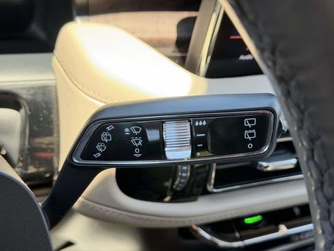 Certified 2023 Lincoln Nautilus Reserve AWD/4WD image 24