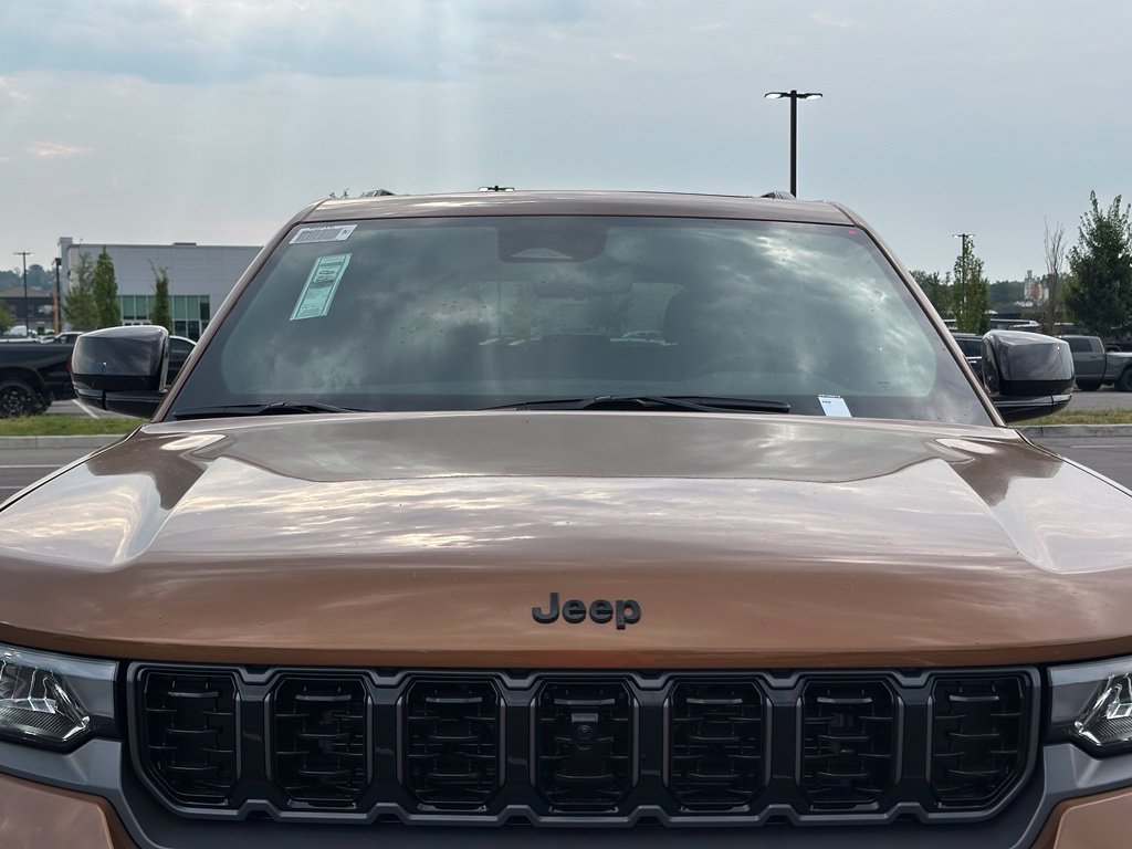 New 2027 Jeep Grand Cherokee Limited AWD/4WD image 41