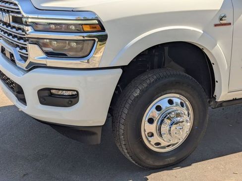 New 2026 RAM 3500 Limited image 10