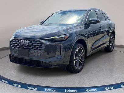 Used 2025 Audi Q5 Premium w/ Convenience Package