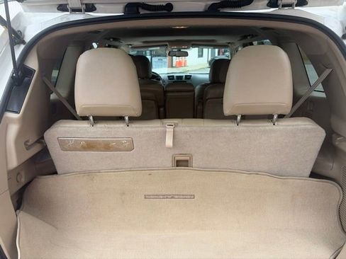 Used 2010 Toyota Highlander Limited AWD/4WD image 19