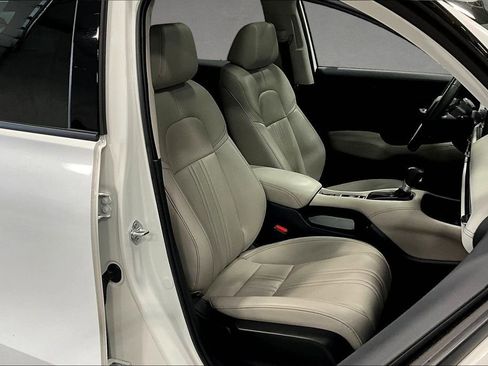 Used 2024 Honda HR-V EX-L image 28