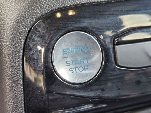 Used 2023 Ford Escape ST-Line w/ Tech Pack #1 FWD image 19