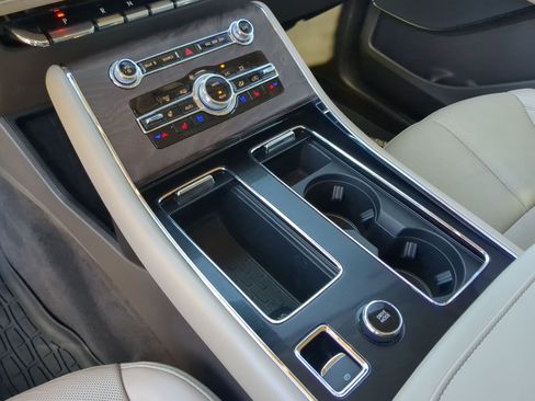 Used 2023 Lincoln Aviator Reserve w/ Elements Package Plus image 20