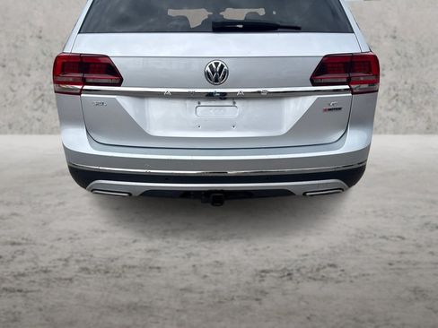 Used 2018 Volkswagen Atlas SEL Premium AWD/4WD image 16