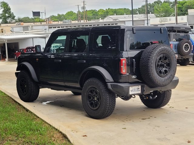 New 2026 Ford Bronco Badlands w/ Sasquatch Package AWD/4WD image 3