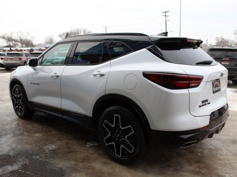 Certified 2024 Chevrolet Blazer RS w/ Driver Confidence II Package image 8