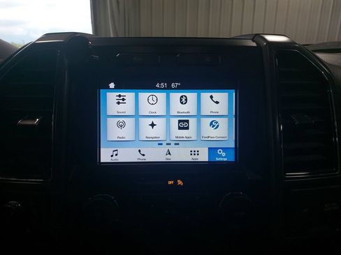 Used 2019 Ford F150 XLT w/ Equipment Group 302A Luxury AWD/4WD image 21