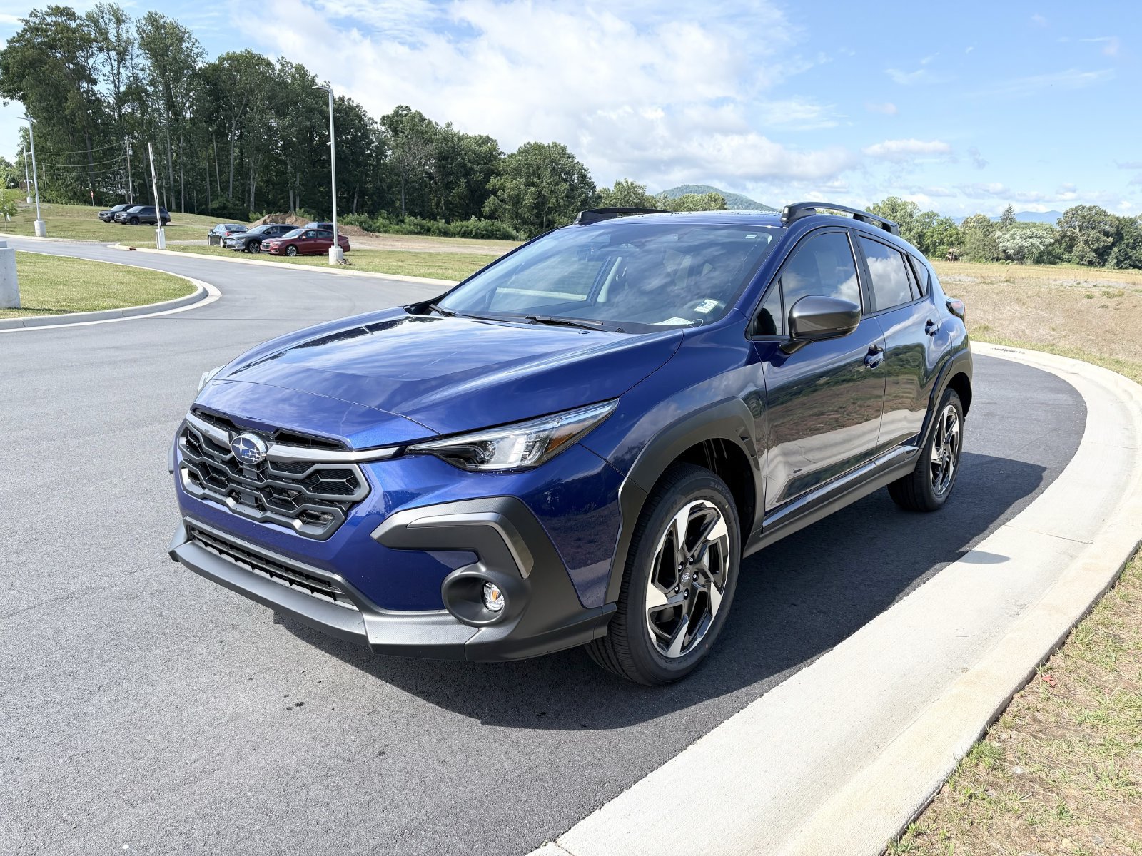New 2026 Subaru Crosstrek 2.5i Limited w/ Popular Package #3A AWD/4WD image 3