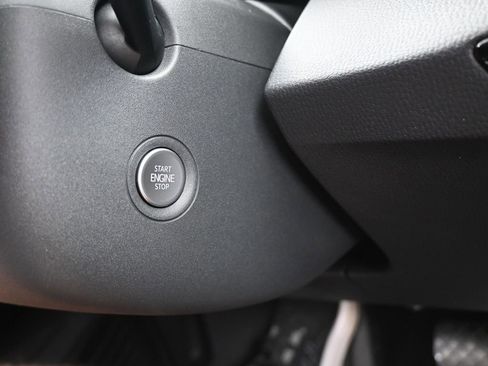 Used 2023 Volkswagen ID.4 Pro image 27