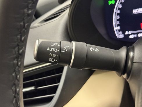 Used 2025 Acura TLX w/ Technology Package image 23