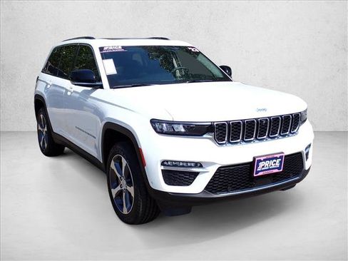 Used 2023 Jeep Grand Cherokee 4WD 4xe w/ Luxury Tech Group II image 6