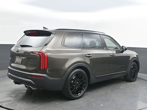 Used 2021 Kia Telluride SX w/ SX Prestige Package image 7