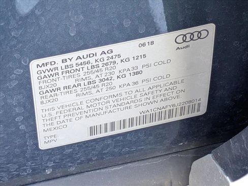 Used 2018 Audi Q5 Prestige w/ Prestige Package image 16