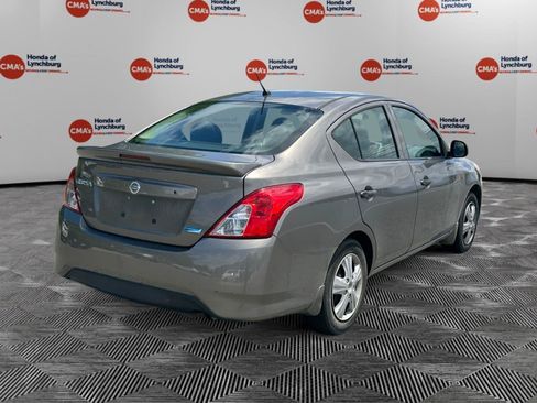 Used 2015 Nissan Versa S Plus FWD image 5