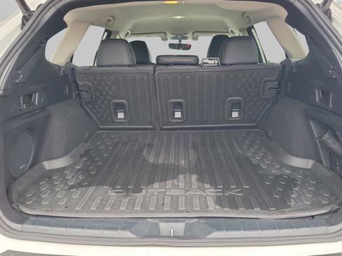 Used 2022 Subaru Outback Limited w/ Popular Package #2 image 10