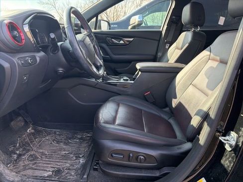 Used 2023 Chevrolet Blazer RS w/ Enhanced Convenience Package image 4