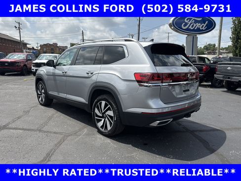 Used 2024 Volkswagen Atlas SEL AWD/4WD image 8