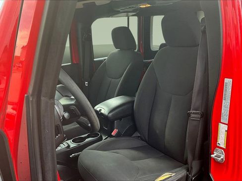 Used 2018 Jeep Wrangler Unlimited Sport w/ LED Lighting Group image 21