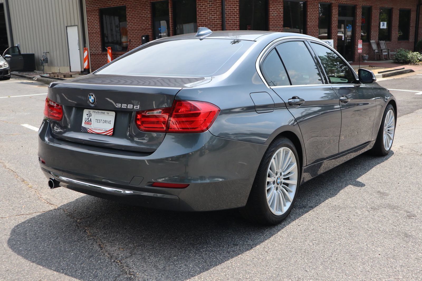 Used 2014 BMW 328d Sedan RWD image 6