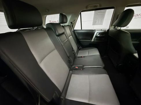 Used 2019 Toyota 4Runner SR5 Premium AWD/4WD image 28